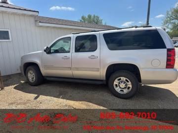 2011 CHEVROLET SUBURBAN