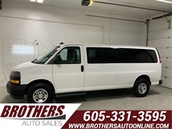 2022 Chevrolet Express Passenger