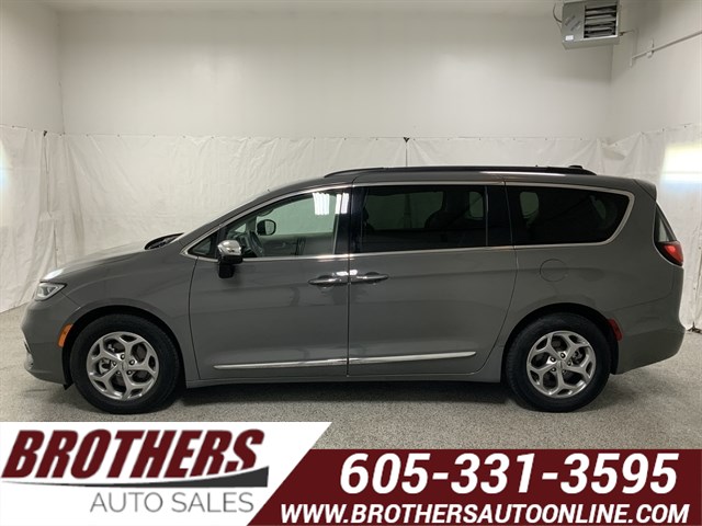 2023 Chrysler Pacifica