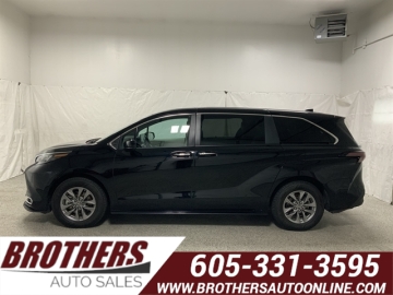 2024 TOYOTA SIENNA