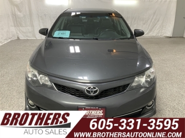 2012 TOYOTA CAMRY
