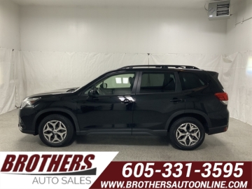 2024 SUBARU FORESTER