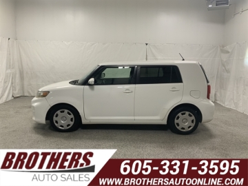 2011 SCION XB