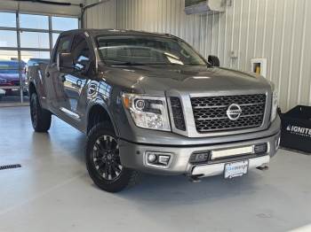 2017 Nissan Titan XD