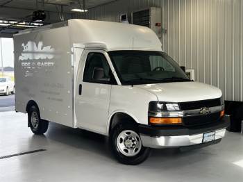 2011 Chevrolet Express Commercial Cutaway
