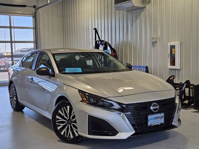2024 Nissan Altima SV