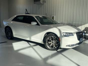 2017 Chrysler 300
