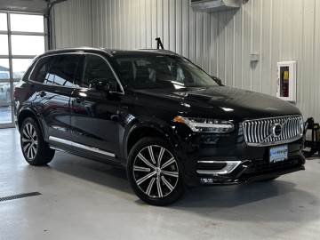 2023 VOLVO XC90