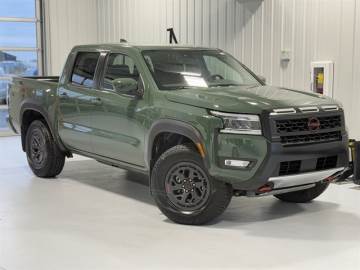 2025 NISSAN FRONTIER