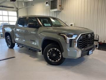 2024 TOYOTA TUNDRA