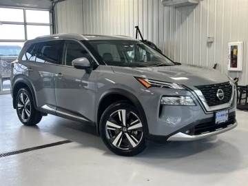 2021 NISSAN ROGUE