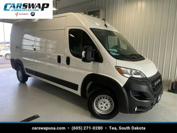 2025 RAM 2500 PROMASTER
