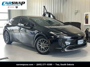 2024 TOYOTA PRIUS