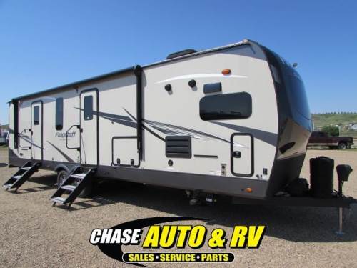 2022 FLAGSTAFF LITE T832CLSB