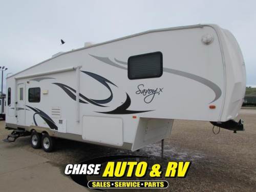 2010 HOLIDAY RAMBLER SAVOY LX F28RLD