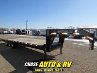 2022 TITAN 30 FT TRIPLE WIDE GLIDE