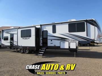 2022 FOREST RIVER VENGEANCE ROGUE 351G