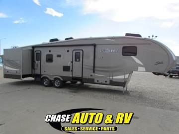 2016 FOREST RIVER SHASTA PHOENIX 35BH