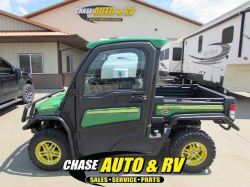 2018 JOHN DEERE XUV835R