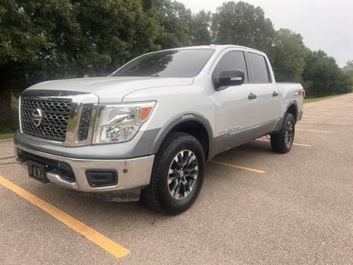 2019 Nissan Titan
