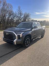 2024 TOYOTA TUNDRA