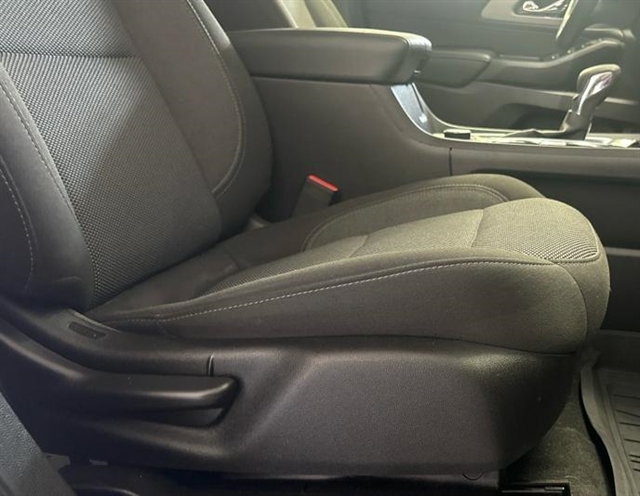 2022 Chevrolet Traverse 1LT - Photo 12