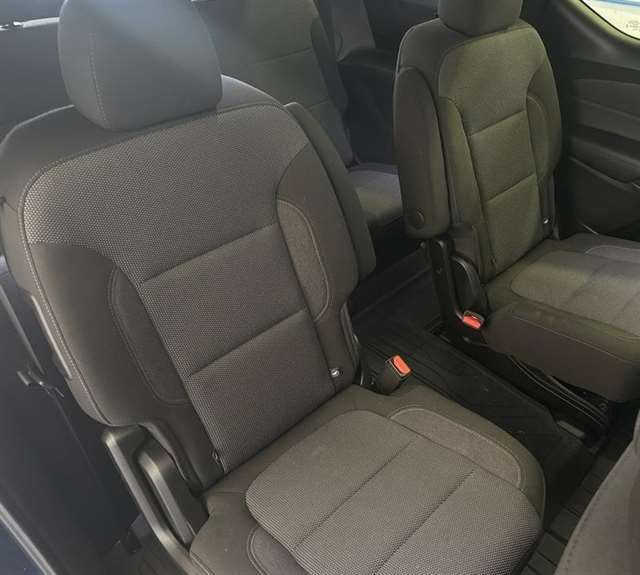 2022 Chevrolet Traverse 1LT - Photo 13