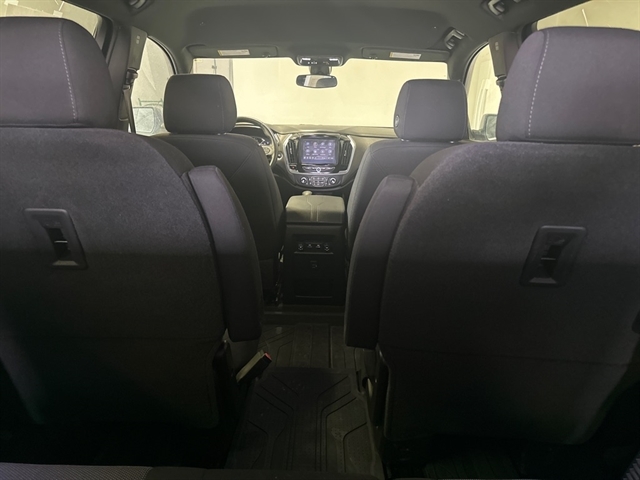 2022 Chevrolet Traverse 1LT - Photo 17