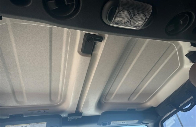 2015 Jeep Wrangler Unlimited Sahara - Photo 19