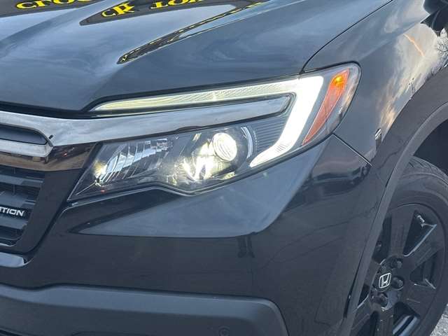 2019 Honda Ridgeline Black Edition's photo