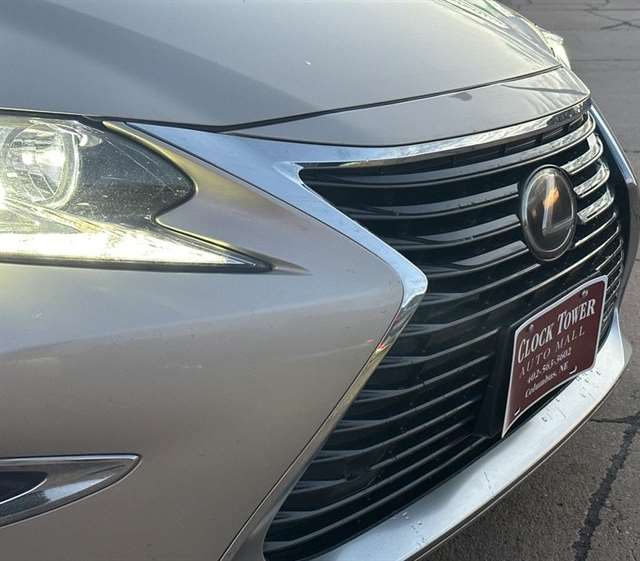 2018 Lexus ES 350 - Photo 7