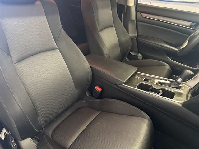 2021 Honda Accord 1.5T LX CVT's photo