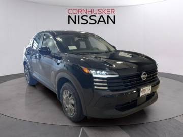2025 NISSAN KICKS