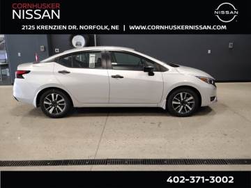 2025 NISSAN VERSA
