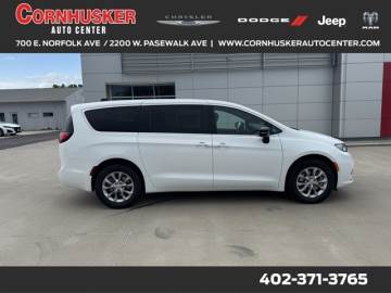 2025 CHRYSLER PACIFICA