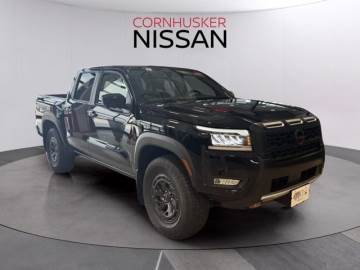 2025 NISSAN FRONTIER