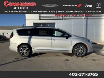 2026 CHRYSLER PACIFICA