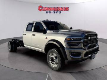 2026 RAM CHASSIS CAB