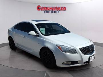 2011 BUICK REGAL