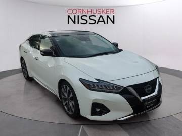 2023 NISSAN MAXIMA