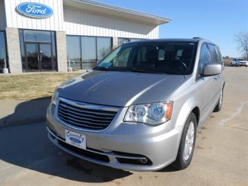 2015 CHRYSLER TOWN & COUNTRY