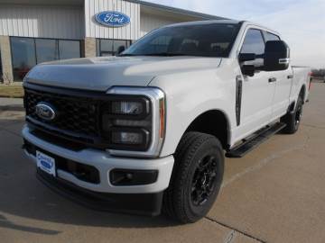 2025 FORD F-250