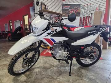 2025 HONDA XR150L