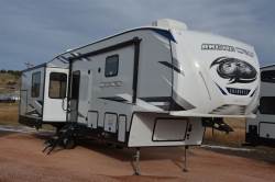 2022 FOREST RIVER ARCTIC WOLF 3550SUITE