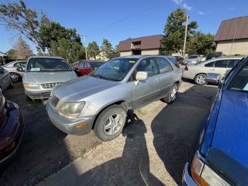 1999 LEXUS RX 300 LUXURY SUV