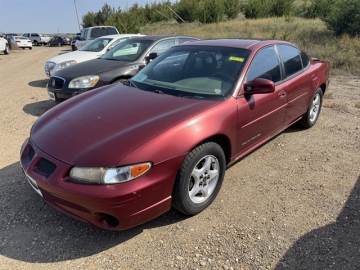 2002 PONTIAC GRAND PRIX