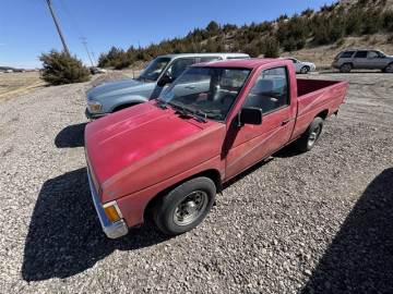 1987 NISSAN REGULAR BED