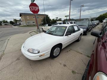 2001 CHEVROLET LUMINA
