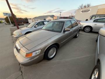 2001 MERCURY GRAND MARQUIS