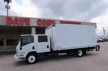 2018 ISUZU NPR HD